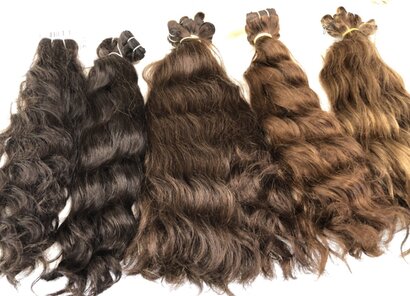 SLIGHT WAVY MACHINE WEFT AND FLAT TIP EXTENSIONS